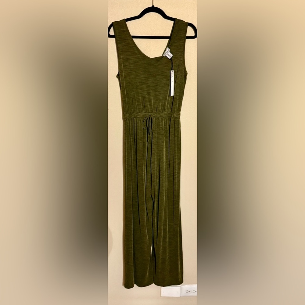 Elegant Olive Green Maxi Dress